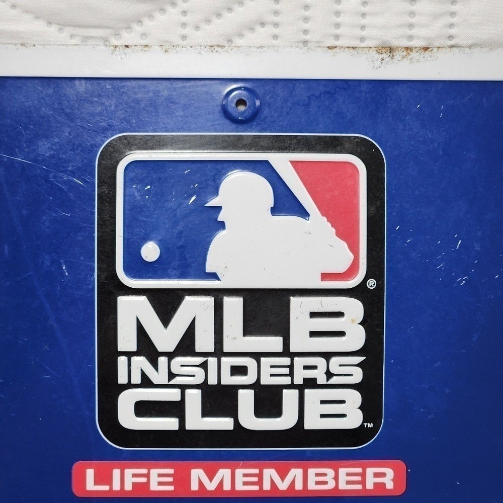 MLB Insiders Club Life Member Reserved Metal Sign Official‎ MLB Hologram 2010